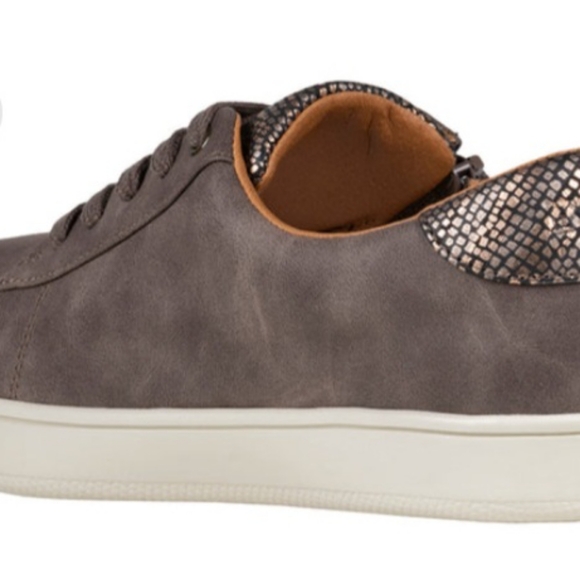 Billy Footwear - sneaker II - Espresso - sz 10 - Picture 9 of 10